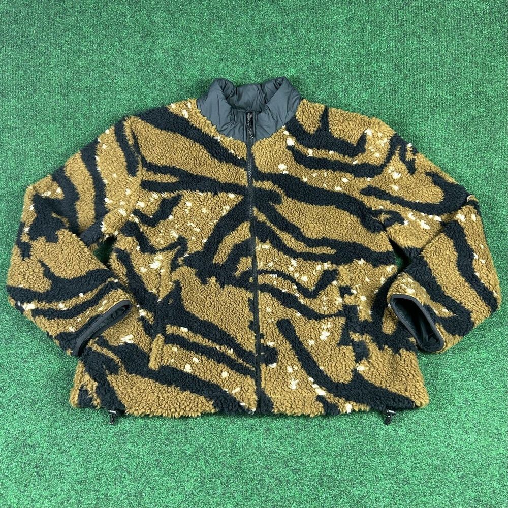 Whitespace Tiger Print 3l Performance Sherpa Jack… - image 1